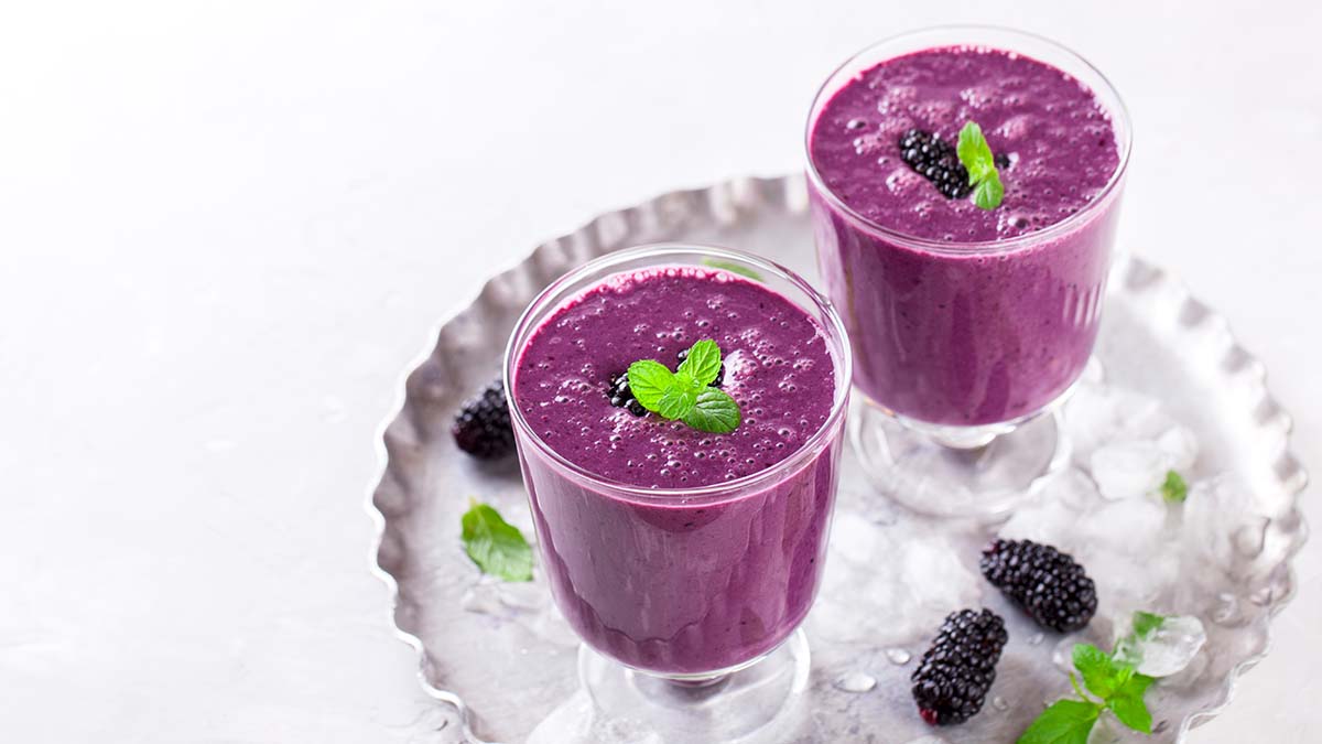 blackberry-frozen-smoothie