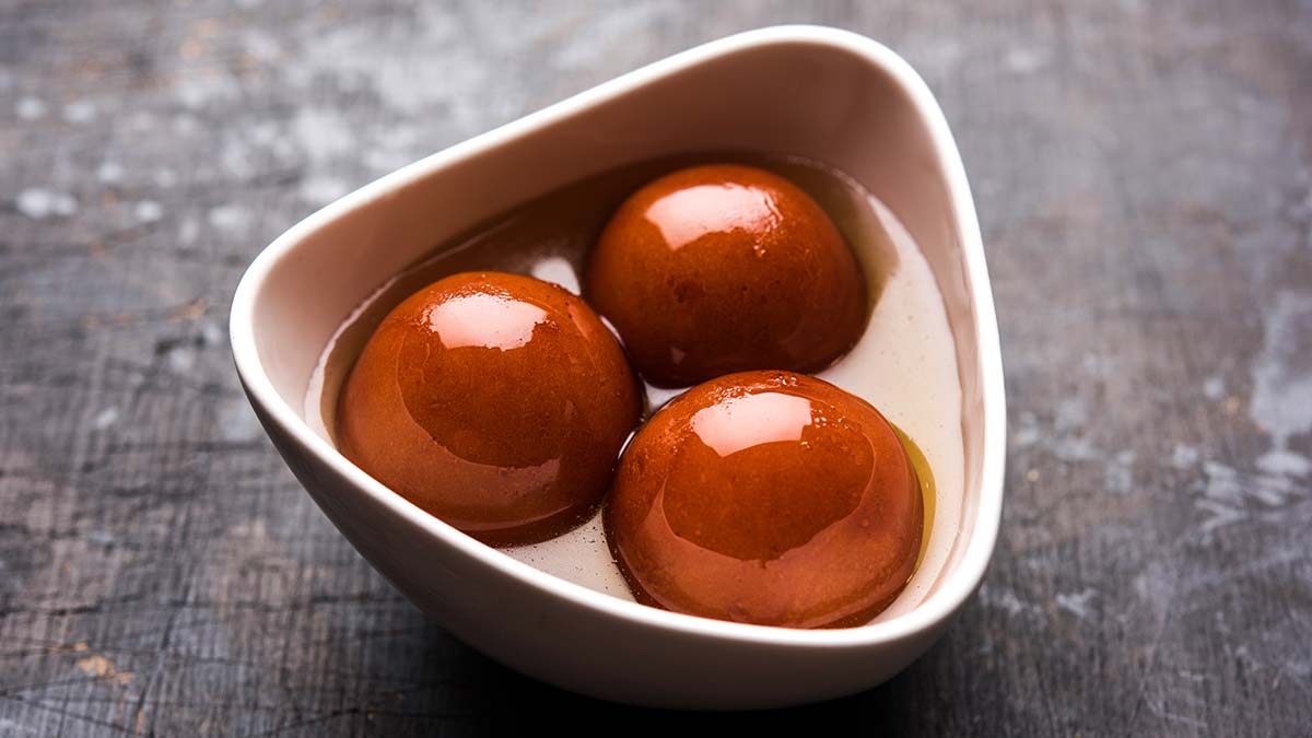 sweet-gulab-jamun